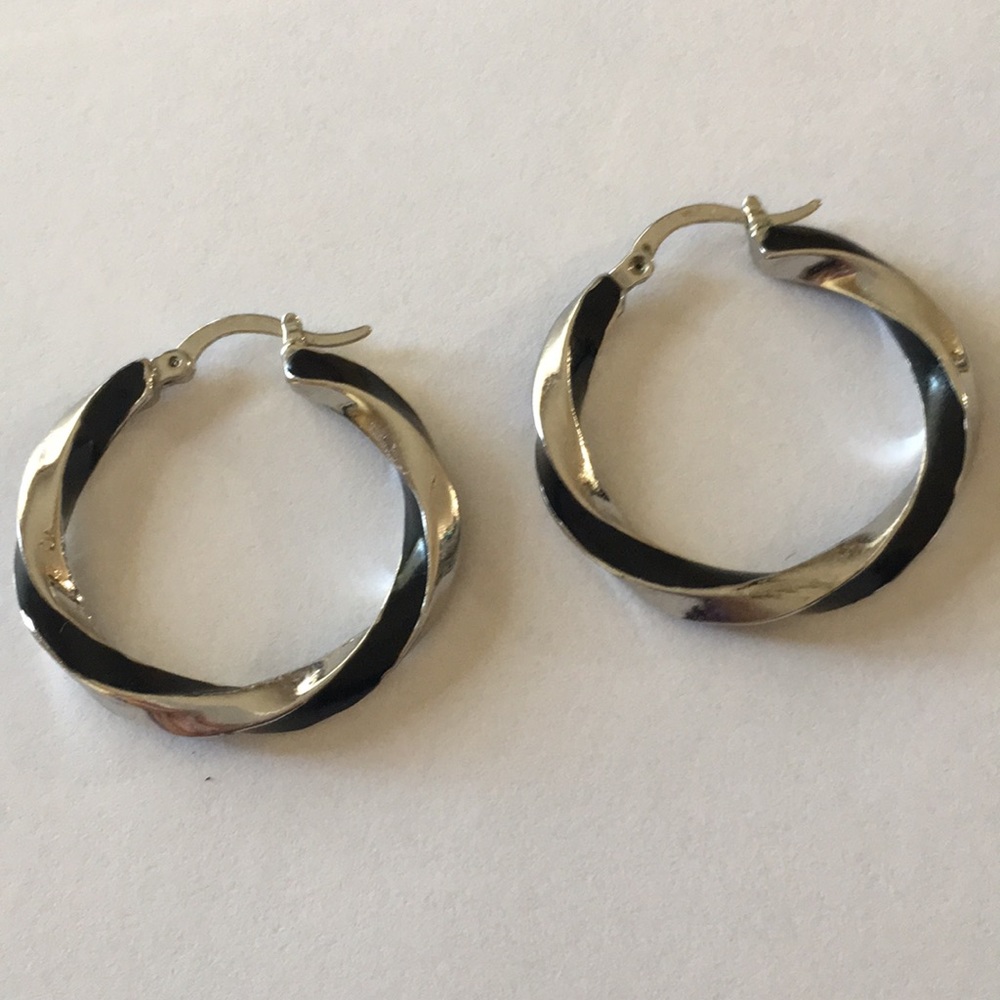 Lia Sophia acrylic and silver twist hoop earrings